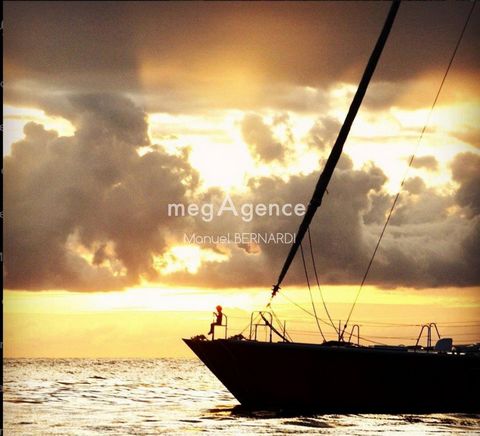 Fonds de commerce - Excursion en mer sur un catamaran à voile