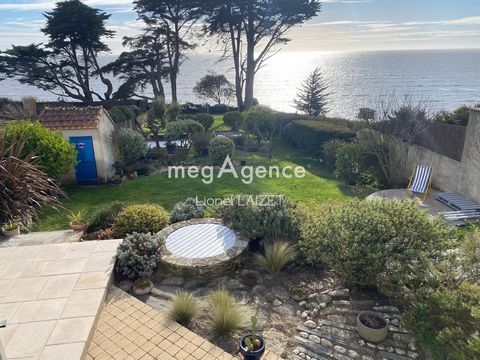 A VENDRE - DEMEURE D'EXCEPTION FACE A LA MER