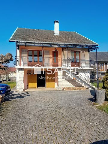 Maison de 1972 de 93m², un grand sous-sol de 94m² et des combles à aménager de 60m². Sur un terrain de 1117m²