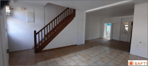 Maison de ville avec terrasse