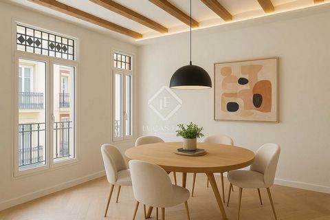 Exquisite Newly Refurbished 3-Bedroom Apartment in a Stunning Modernist Building – El Pla del Remei Set within one of El Pla del Remei’s most beautiful Modernist buildings, this newly refurbished 3-bedroom, 2-bathroom apartment seamlessly blends hist...