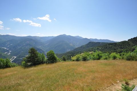 Dpt Alpes Maritimes (06), à vendre Proche Valberg - Maison 6 pièces 180 m² sur 6500 m² de terrain - Vue Panoramique