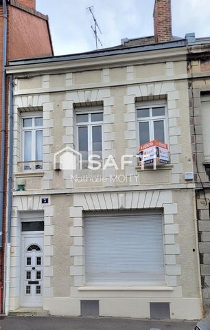 Grande maison T5 en COEUR DE VILLE avec une COUR de plus de 30m² et DEPENDANCE de 2 pièces habitables
