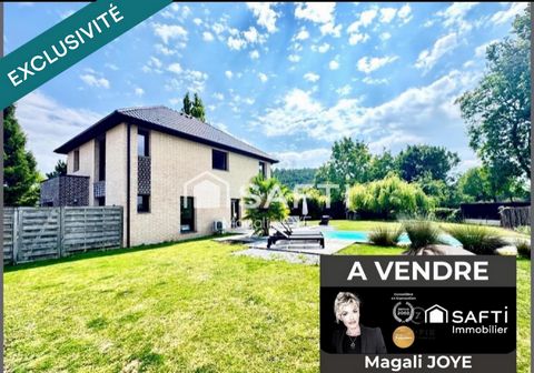 Maison de style cubique avec piscine - hors lotissement!