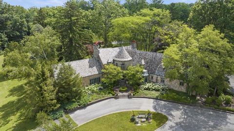 Covington Manor Farms is an elegant luxury estate and distinctive country home seated on over 63 acres of prestigious Southwest Fort Wayne landscape. A 6,846sqft. English Tudor home sits at the end of a long tree-lined drive just beyond two ponds. En...