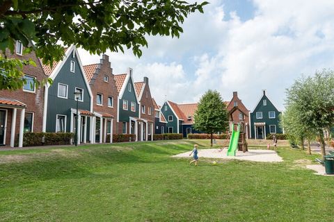 Sinds 2017 zijn er ook gerestylede woningen te boeken op Marinapark Volendam. Deze zijn er in twee, geschakelde varianten, die beide verdeeld zijn over twee etages. De entree bevindt zich op de begane grond, of op de eerste etage. Zo is er een 6-pers...