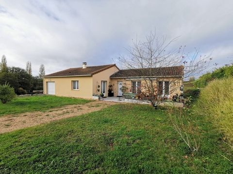 Dpt Sarthe (72), à vendre LAVENAY maison P4 - terrain 4781 m²