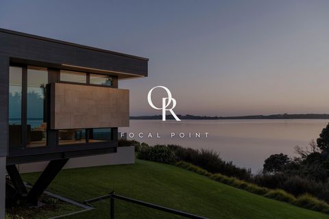 https://olvrd.nz/focalpoint Offering undisputable luxury, words fall short of the curated lifestyle experience available at Focal Point. Intricately designed by Noel Jessop and built with painstaking attention to detail by D&B Construction, this home...