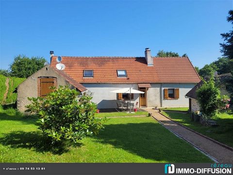 Mandate N°FRP163394 : House approximately 151 m2 including 6 room(s) - 3 bed-rooms - Site : 3002 m2, Sight : Dégagée. - Equipement annex : Garden, Cour *, Terrace, Forage, Garage, parking, double vitrage, Fireplace, combles, and Air conditioning - ch...