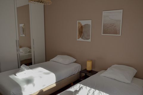 photo no. 10
