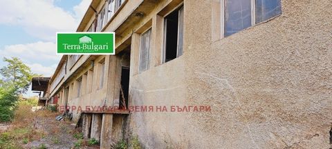 Call us at ... for additional information and to organize viewings at a time convenient for you. Terra Bulgari Agency offers to your attention a building with a built-up area of 225 sq.m. On two floors. For major repairs. The property is suitable for...