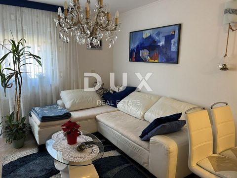 Location: Istarska županija, Fažana, Valbandon. ISTRIEN, VALBANDON - Wohnung 48 m2 im Erdgeschoss mit Garage und Garten. Wohnung zum Verkauf in einem Wohnhaus im Erdgeschoss mit einer Gesamtwohnfläche von 48,53 m2. Es besteht aus einem Wohnzimmer, ei...