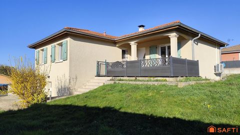 Charmante villa avec sous sol complet, sur un terrain clos de 1 094 m².