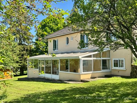 Vaste Maison individuelle P8 à rénover - LE VERNET (03200) - Terrain - garage, carport et atelier