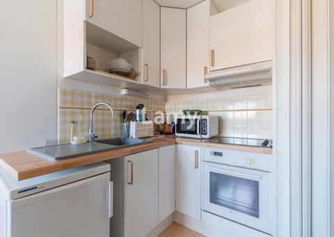Appartement, stationnement libre