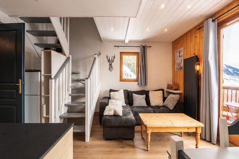 This cozy and spacious 60 m² apartment in Saint-Sorlin-d'Arves is perfect for families or groups, offering comfortable accommodation for up to 8 guests. The property features three well-appointed bedrooms, each designed for relaxation after a day of ...