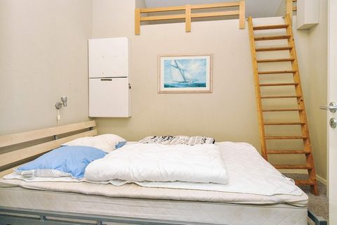 A holiday cottage with sauna and whirlpool for 4 people, located on the first row on the tip of the headland of Sjællands Odde. From the house and the terrace you have a great view of the scenic plot, sand dunes and the sea. This is a large and well-...