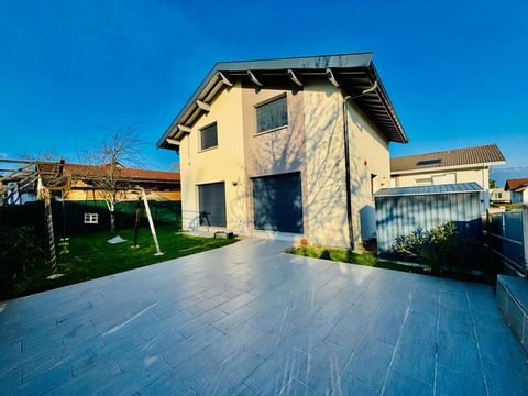 Maison Moderne et Haut de Gamme de 155 m² à Saint-Julien-en-Genevois