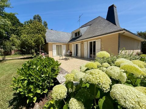 Belle propriété familiale à Saint-Barthélemy-dAnjou 8 pièces (49)