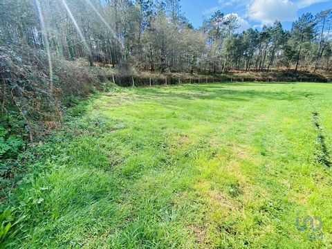 TERRENO AGRÍCOLA EM SAPARDOS – VILA NOVA DE CERVEIRA 1460 m² | Zona tranquila | Excelente exposição solar Apresentamos este fantástico terreno agrícola com 1460 m², ideal para cultivo, lazer ou refúgio de fim de semana, situado na bonita freguesia de...