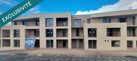 APPARTEMENT AVEC BALCON, CAVE, 2 PARKINGS