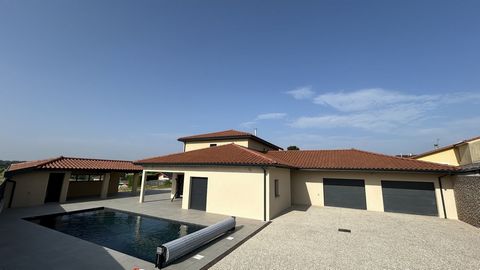 Maison 250 m² 6 chambres + piscine