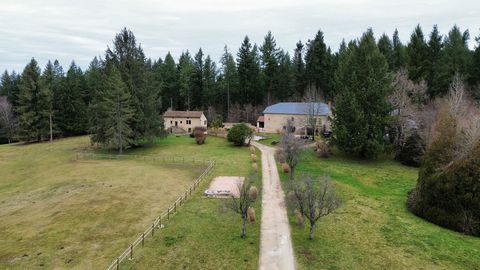 Corps de ferme rénové (avec gîte et chambres d'hôtes)