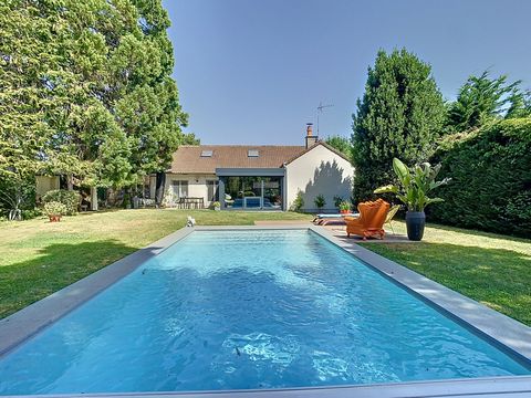 Maison à vendre 5 pièces avec grand jardin et piscine SAINT AVERTIN (37)