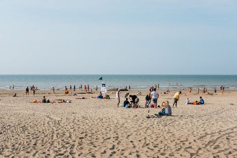 You will find the holiday home Omaar in the quiet Oostduinkerke village, on the edge of a beautiful dune massif. This spacious villa is the perfect base for a varied and relaxing holiday on the Belgian coast. The stylishly furnished holiday home cons...