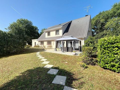 MAISON LE PIAN MEDOC .370 000€.