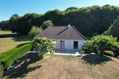 Belle maison entre le plan d'eau du coiroux et lac de miel