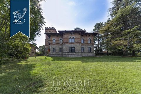 This elegant palace was built around 1890 and is situated in the province of Udine, in a marvelous park with centuries-old trees. The property sprawls over a total of three levels and a basement with a cellar, for an overall internal surface of 1,150...