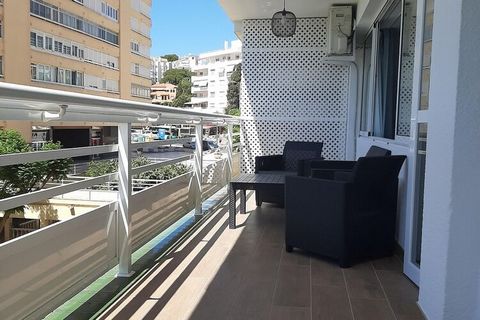 Lovely very sunny apartment. It consists of a spacious and cozy living room, bedroom and large terrace. Start your morning relaxing with breakfast on the large terrace, as you watch the sunrise. The beach is just a 5-minute walk down a pleasant path ...