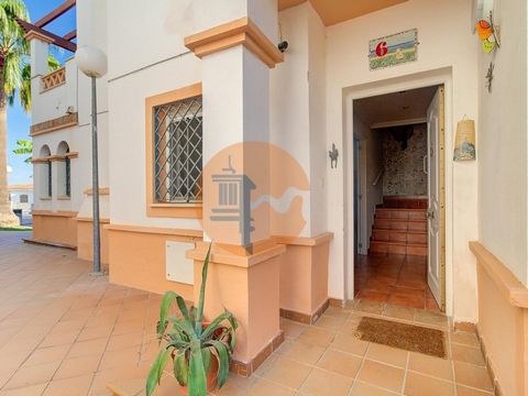 4 bedroom villa in a condominium with swimming pool. Comprises 2 floors. Living room with outdoor area overlooking pool. Fully equipped kitchen with patio and private garden. Bedroom and bathroom. Built-in closets. Second floor consists of suite and ...