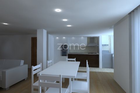 Property ID: ZMPT547725 Apartment T 2 in Peso da Régua with balcony, parking space and storage room composed with the following characteristics. - Heating of sanitary water through individual solar panel with 200 liter tank with reinforcement per wat...