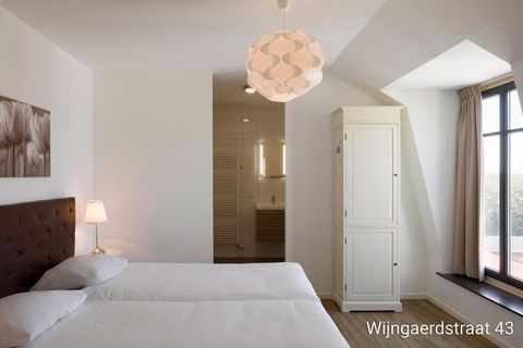 Résidence Wijngaerde is located in the centre of charming Domburg, just 200 metres from the beach. The selection has been greatly expanded. A total of five roomy variants have been added, including four 4-person apartments: a variant with a kitchen i...