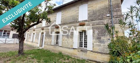 Située dans la charmante commune de Lamarque (33460) à 35 km de Bordeaux et des plages océanes, cette maison en pierre en R +1 offre un cadre de vie paisible. Proche de toutes les commodités, elle bénéficie d'un accès facile aux commerces, écoles et ...