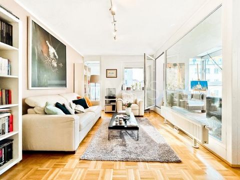 Optimal - Only 14 minutes to Stephansplatz! This wonderful 3-room apartment on the 4th floor of the elevator convinces with an optimal use of space (suitable for shared flats). From the practical anteroom you enter the spacious living/dining area wit...