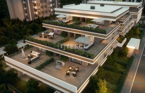 Geschäfte und Büros in einem stilvollen Design-Projekt in Antalya Die Gewerbeimmobilien befinden sich in Antalyas neuem Investitionsgebiet in Aksu, Altıntaş. Die Region Altıntaş in Aksu zeichnet sich als ein Investitionszentrum für Immobilien aus. Da...