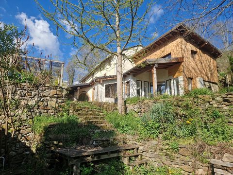 Maison de caractère avec gîte et dépendance