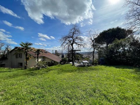 Maison spacieuse avec vue exceptionnelle sur agen