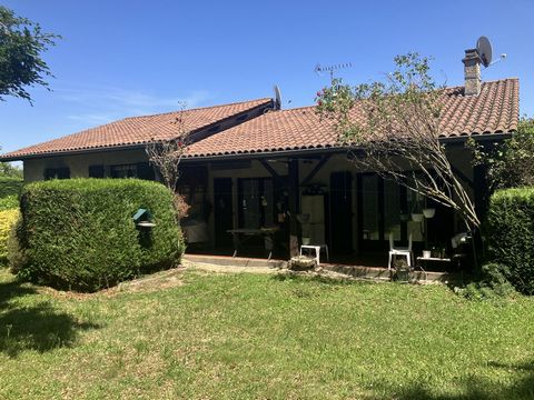 Maison 185 m² Saint Laurent d'Agny