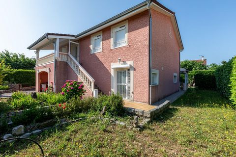 Située dans la charmante commune de GENAS (69740)