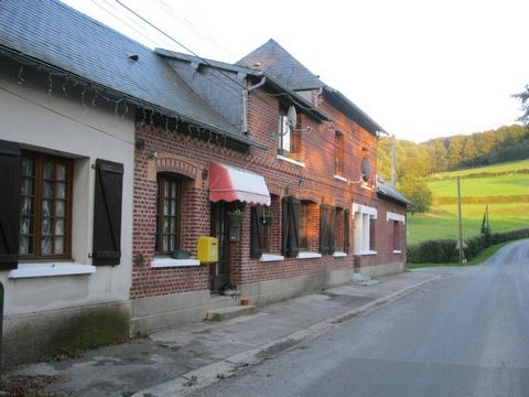 Marques : Investisseurs, maison 2 appart, 4 studios.