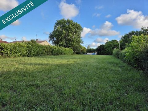 TERRAIN 1420 M2 CONSTRUCTIBLES