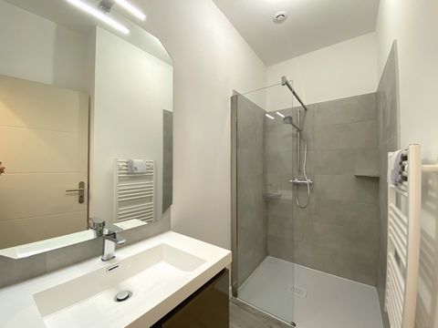 photo no. 12