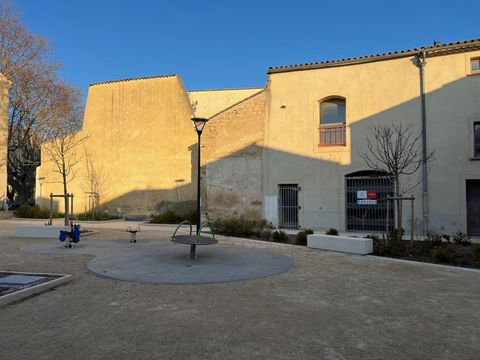 LOCAL COMMERCIAL 166 m2 A VENDRE A BERNIS - GARD
