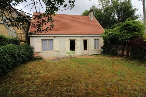 Maison à vendre 3 pièces, 2 chambres en rez-de-chaussée, proche de LA CHAPPELLE SAINT ANDRE
