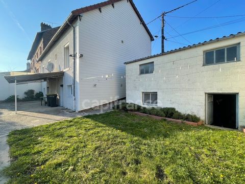 MAISON 4 CHAMBRES 3 GARAGES