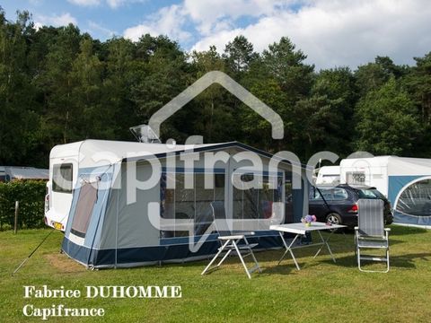 Magnifique camping nature de 12 hectares, dans le Périgord Noir